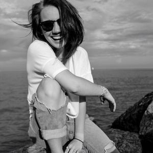 Meet your Posher, Lia